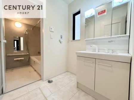 ���ʑ�E���ʏ��@�����t���̖��邢���ʎ��ł��I���C�������ɓ���ւ����ł��Đ����ɕۂ��Ƃ��ł��܂��I���R�����������ނ̂ł����ς̎d�オ����ǂ��Ȃ�܂��ˁI