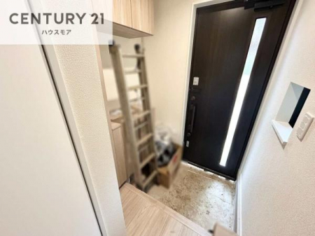 ���ց@�V���[�Y�{�b�N�X�t���Ȃ̂ŁA���ւ��Еt�����|�������₷���ł��I
�X�b�L���������ւŌ˂��J�����u�ԁA�������̂���S�n������Ԃ��o�}���Ă���܂��B