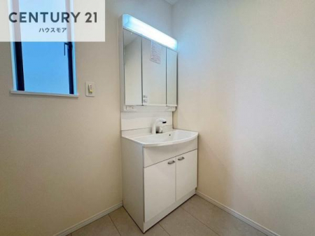 ���ʑ�E���ʏ��@�����t���̖��邢���ʎ��ł��I���C�������ɓ���ւ����ł��Đ����ɕۂ��Ƃ��ł��܂��I���R�����������ނ̂ł����ς̎d�オ����ǂ��Ȃ�܂��ˁI