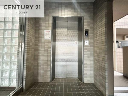���̑����p���@�G���x�[�^�[�����ŁA���X�̈ړ������K�B
�����̓��₨�ו��̑������ł��A�X���[�Y�ɂ��A��������܂��I