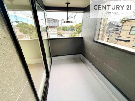 �o���R�j�[�@���[�t�o���R�j�[�I�������t���Ă���̂ŁA�}�ɉJ���~���Ă��G��ɂ������S�I�������������J�b�g���Ă����̂ŁA���V�C�̗ǂ����́A���O�֏o�Đ[�ċz����̂��悳�����ł��I