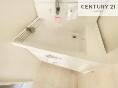 ���ʑ�E���ʏ��@�[�����ʑ�{�E���́A�������˂ɂ����̂ł�����ꂪ�y�X�I���������ۂĂ܂��I
�L���C�Ȑ��ʏ��Ŏ��������̃��`�x�[�V�������オ��܂��ˁI