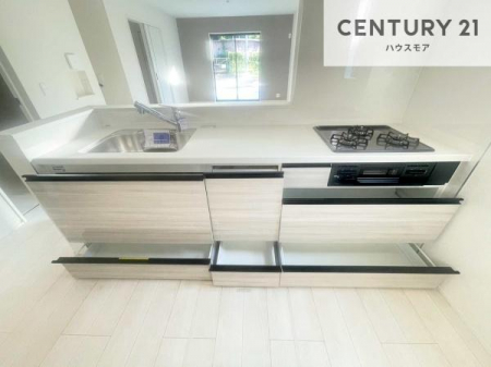 �L�b�`���@���[�X�y�[�X���L�x�ŁA�����X�y�[�X���X�b�L���ƕЕt���Ђ�`�����p�ł��܂��I
���K�ɍ�Ƃ��ł��A�Ǝ��̌����A�b�v�I�����̗���������܂��I