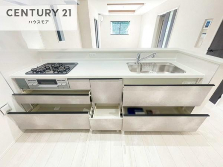 �L�b�`���@���[�X�y�[�X���L�x�ŁA�����X�y�[�X���X�b�L���ƕЕt���Ђ�`�����p�ł��܂��I
���K�ɍ�Ƃ��ł��A�Ǝ��̌����A�b�v�I�����̗���������܂��I