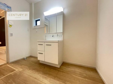 ���ʑ�E���ʏ��@�g�Ȃ�𐮂�����ʏ��́A���������厖�ł��I������̐������̂��镵�͋C�����o�I�C�����悭���g�����������܂��B