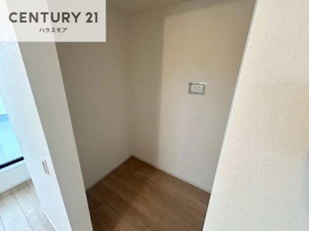 ���[�@�E�H�[�N�C���N���[�[�b�g�t���ł��B��������̂��m���Ȃǂ����[���Ă��������ł��ˁI���ɂ���@�������ȂǋG�ߕ��̑傫�ȉƓd�����[�ł��܂��I