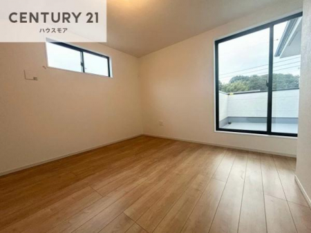 �Q���@�o���R�j�[�ɖʂ��Ă���m���ł��B���邭�����肪����A���C����������ł��܂��I���N���āA�O�ɏo�Ĕw�L�т����[�ċz�����ǂ������}������邱�Ƃ��ł��܂��B