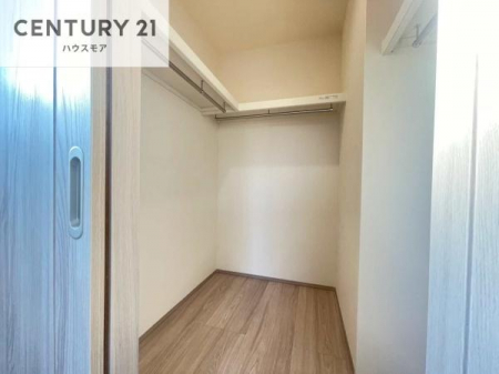 ���[�@�E�H�[�N�C���N���[�[�b�g�t���ł��B��������̂��m���Ȃǂ����[���Ă��������ł��ˁI���ɂ���@�������ȂǋG�ߕ��̑傫�ȉƓd�����[�ł��܂��I