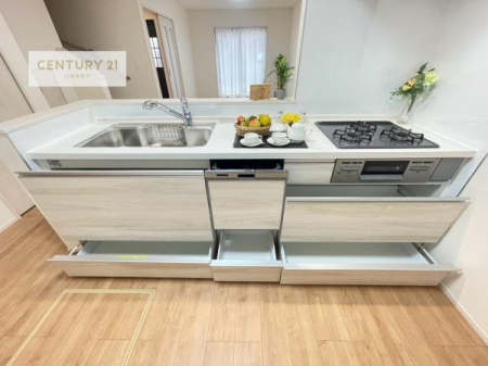 �L�b�`���@���[�X�y�[�X���L�x�ŁA�����X�y�[�X���X�b�L���ƕЕt���Ђ�`�����p�ł��܂��I
���K�ɍ�Ƃ��ł��A�Ǝ��̌����A�b�v�I�����̗���������܂��I