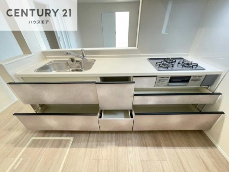 �L�b�`���@���[�X�y�[�X���L�x�ŁA�����X�y�[�X���X�b�L���ƕЕt���Ђ�`�����p�ł��܂��I
���K�ɍ�Ƃ��ł��A�Ǝ��̌����A�b�v�I�����̗���������܂��I