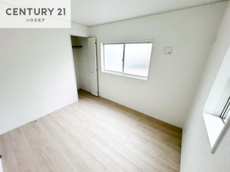 �m���@���[�X�y�[�X���[���I�������X�b�L�����ڂ��鎖���ł��܂��ˁB
�Ƌ��I�΂Ȃ��V���v���ȃf�U�C���ׁ̈A�Ƌ��I�΂����C�ɓ���̋�ԍ�肪�ł������ł��ˁB