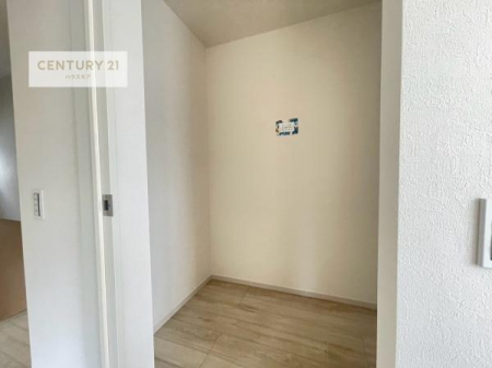 ���[�@�E�H�[�N�C���N���[�[�b�g�t���ł��B��������̂��m���Ȃǂ����[���Ă��������ł��ˁI���ɂ���@�������ȂǋG�ߕ��̑傫�ȉƓd�����[�ł��܂��I